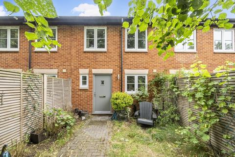 3 bedroom house to rent, Erding Cottages, Kingston Vale, SW15