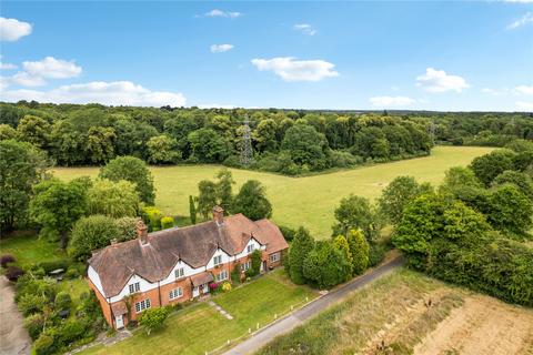 3 bedroom house for sale, Nightingales Lane, Chalfont St. Giles, Buckinghamshire, HP8