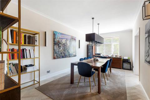 3 bedroom apartment for sale, William Court, 6 Hall Road, St John's Wood, London, NW8