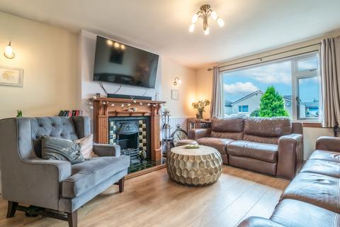 3 bedroom detached house for sale, Chisholm Avenue, Causewayhead, Stirling, Stirlingshire, FK9 5QU