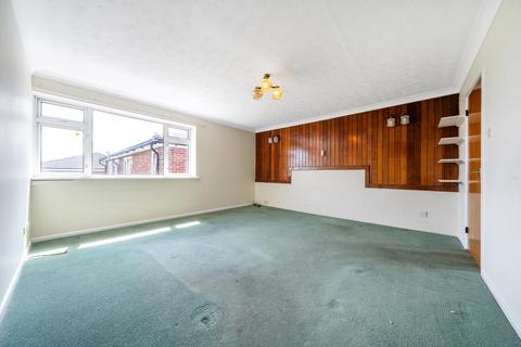 2 bedroom flat for sale, Newbury,  Berkshire,  RG14
