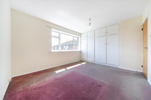 2 bedroom flat for sale, Newbury,  Berkshire,  RG14