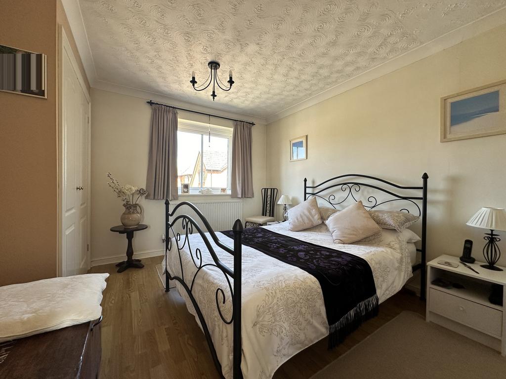 Bed 1.JPG