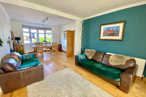 21 Barnsfold Road, Marple, Stockport, SK6 7JB