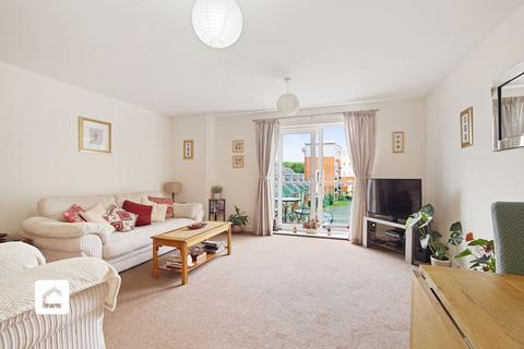 1 bedroom apartment for sale, Buckland Court, 13 Rubeck Close, Redhill RH1