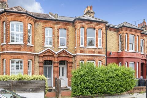 4 bedroom house to rent, Thornbury Road London SW2