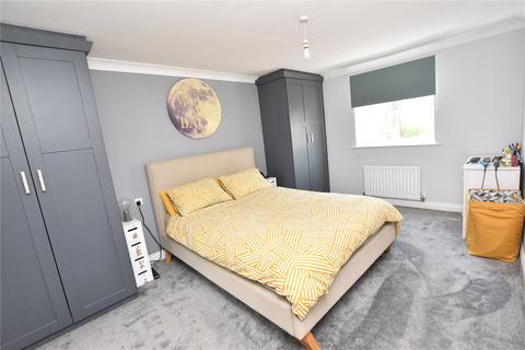 5 bedroom detached house for sale, Cairn Garth, Guiseley, Leeds, West Yorkshire