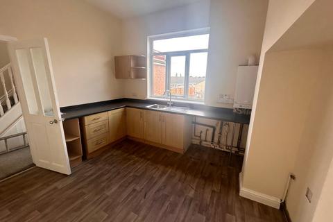 3 bedroom end of terrace house to rent, Roman Bank, Skegness PE25
