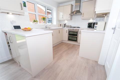 4 bedroom detached house for sale, Sproston Place, Middlewich