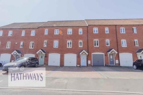 3 bedroom townhouse for sale, Blaen Bran Close, Cwmbran, NP44