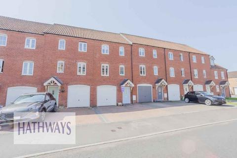 3 bedroom townhouse for sale, Blaen Bran Close, Cwmbran, NP44