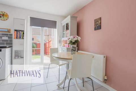 77 Blaen Bran Close, Cwmbran, NP44 1UU