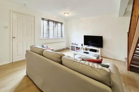 2 bedroom end of terrace house for sale, Cumberland Way, Wokingham RG41