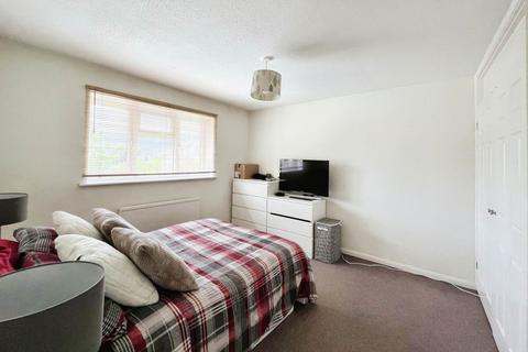 2 bedroom end of terrace house for sale, Cumberland Way, Wokingham RG41