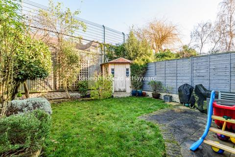 3 bedroom house to rent, Derinton Road London SW17