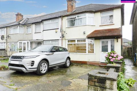 3 bedroom end of terrace house for sale, Charlton Road, London N9