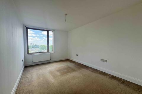 2 bedroom flat to rent, 142A Lea Bridge Road, Hackney E5