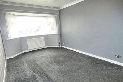 2 bedroom bungalow to rent, Carlos Place, Newcastle-under-Lyme, ST5 8LZ