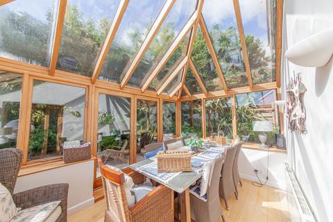 undefined, 16 Dartmouth Green, Near Dartmouth  TQ9