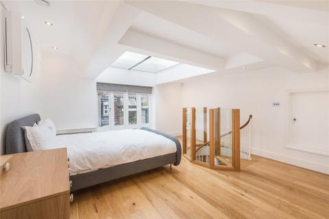 3 bedroom flat for sale - Duke Street Mansions, 60 Duke Street, Mayfair, London