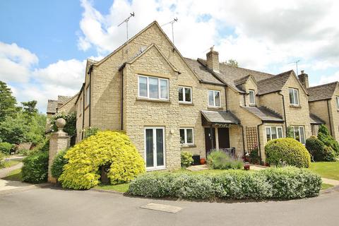 2 bedroom apartment for sale, St Marys Mead, Witney, OX28