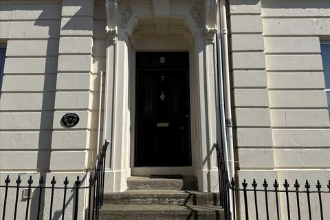 2 bedroom apartment for sale, The Crescent, Filey