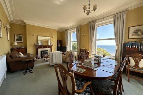 2 bedroom apartment for sale, The Crescent, Filey