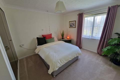 1 bedroom flat for sale, Little Bicton Court, Little Bicton Place, Exmouth, EX8 2SS