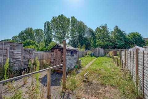 109 Batchley Road, Redditch, B97 6JA
