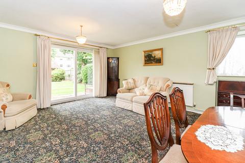 2 bedroom flat for sale, Roseberry Court, Grandfield Avenue, Watford, Herts, WD17