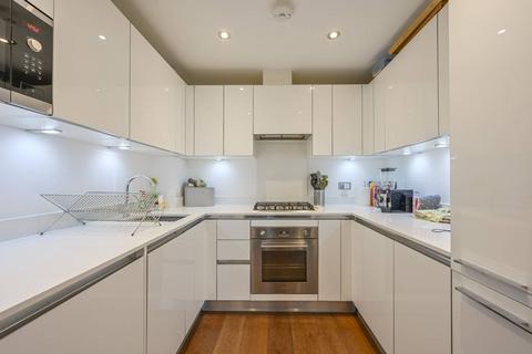 4 bedroom flat to rent, Blair Street, E14, Poplar, London, E14