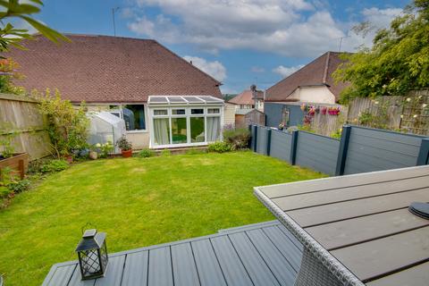5 Braeside Road, Southampton, SO19 7AY