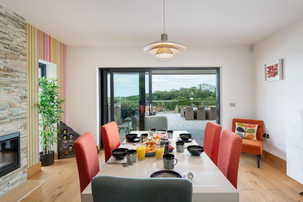 Dining Area Eastleigh House Churston Ferrers