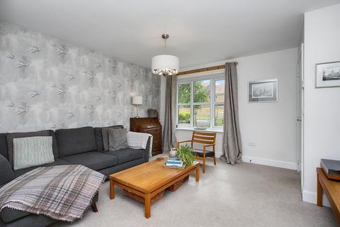 12 Kinlouch Crescent, Rosewell, EH24 9BY