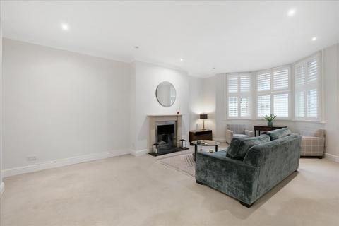2 bedroom apartment to rent, Cresswell Gardens, Fulham, London, SW5