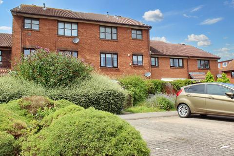 2 bedroom apartment to rent, Taverner Close, Poole BH15