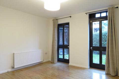 1 bedroom apartment to rent, Spinney Gardens, Upper Norwood, London, SE19