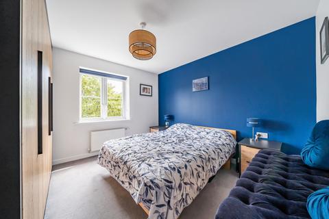 Flat 8, 1 Brosse Way, Bromley, BR2 8FF