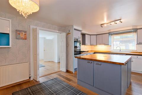 4 bedroom detached house for sale, Helmsdale Avenue, Blantyre