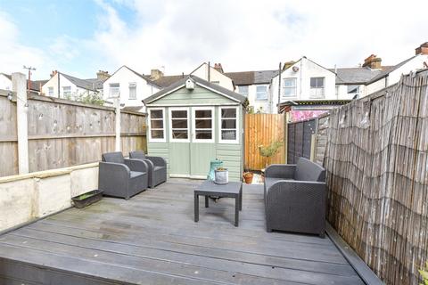 2 bedroom terraced house for sale, Wyndham Road, Dover, Kent