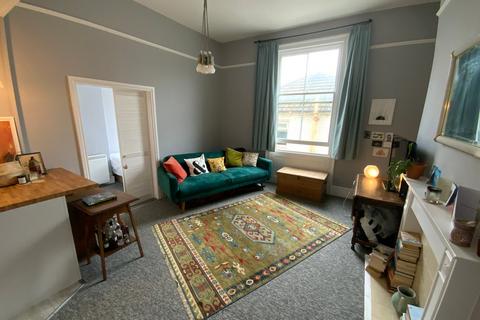 1 bedroom flat to rent, Brunswick Square, Hove, BN3