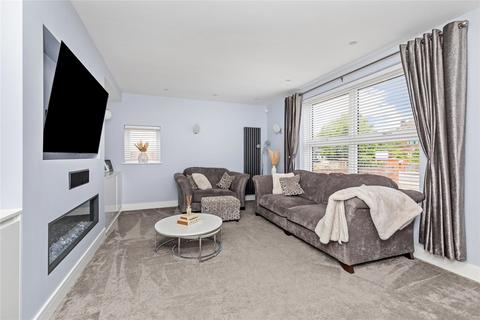 4 bedroom detached house for sale, Mill Road, Worthing, West Sussex, BN11