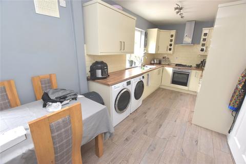 3 bedroom semi-detached house for sale, Wykebeck Place, Leeds, West Yorkshire