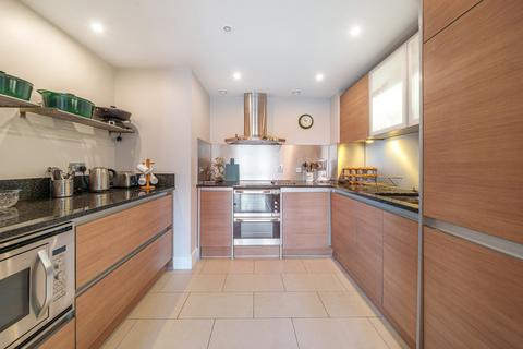 3 bedroom apartment for sale, Durham Wharf Drive, Brentford, Middlesex