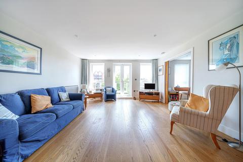 3 bedroom apartment for sale, Durham Wharf Drive, Brentford, Middlesex