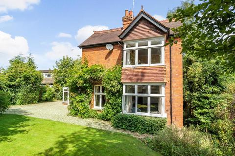 Peppard Lane, Henley-on-Thames, Oxfordshire, RG9