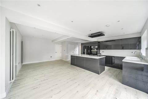 4 bedroom detached house for sale, Hampermill Lane, Watford, Hertfordshire