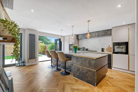40 Berkeley Close, Winyates Green, Redditch, B98 0QB