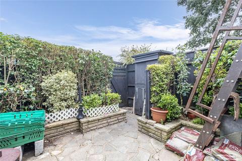 4 bedroom terraced house for sale, Galsworthy Road, Surrey KT16