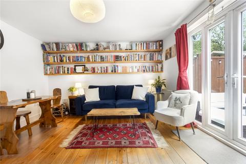 2 bedroom maisonette for sale, Roman Road, London, N10